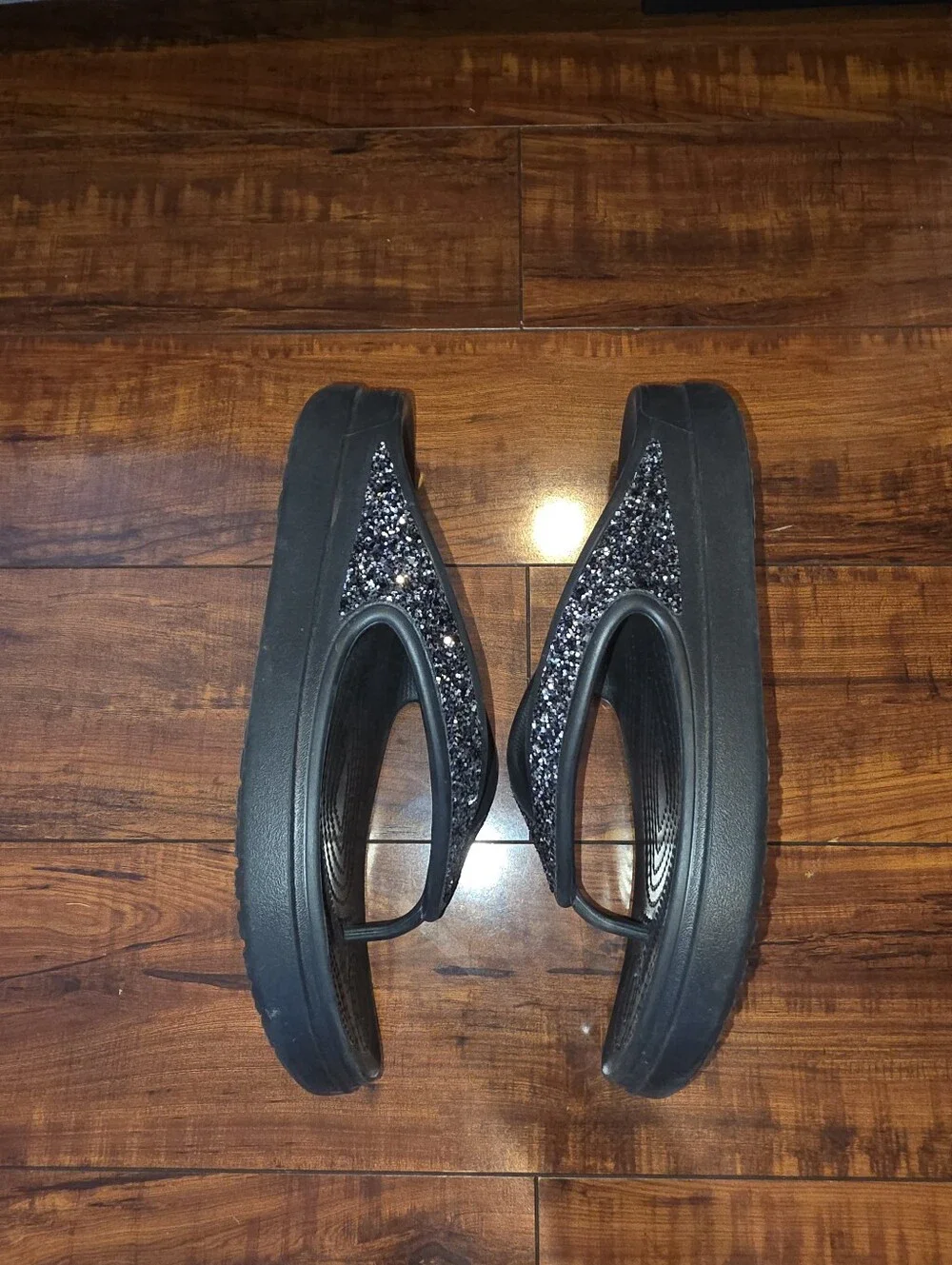 Crocs Sloane Glitter Flip Sandals